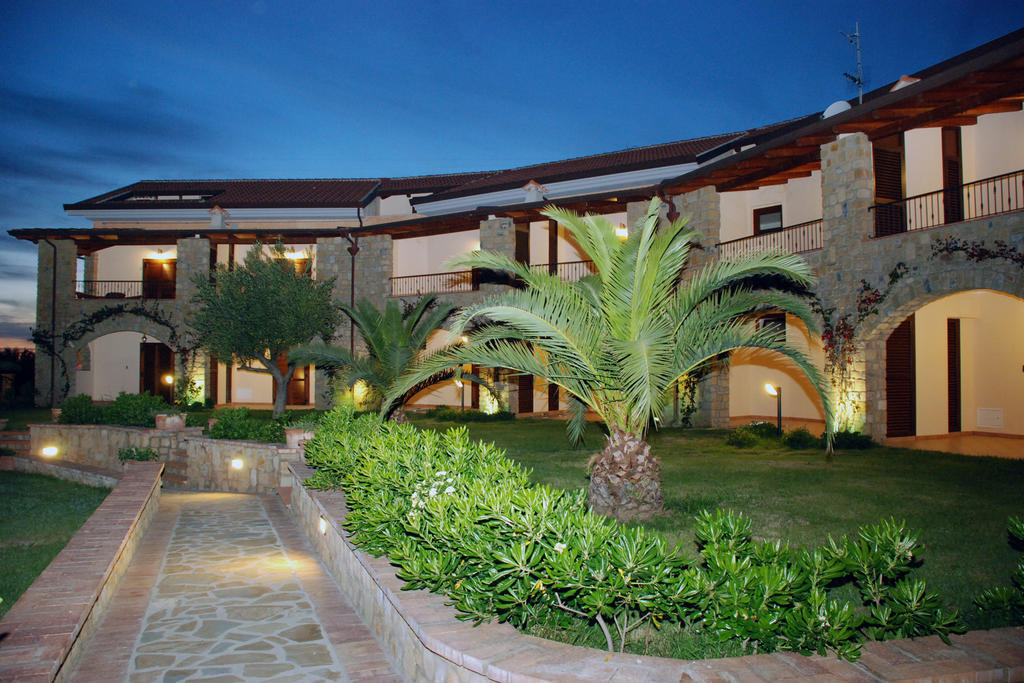 Residence Il Casale Палинуро Экстерьер фото